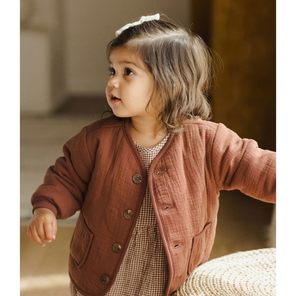 Quincy Mae Plum Quilted V-Neck Button Jacket - Picture 2 of 8